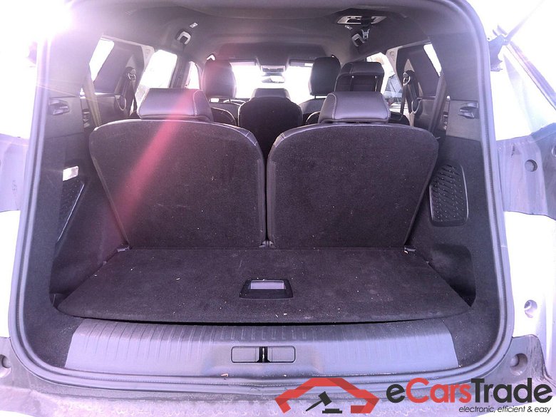 Peugeot 5008 Allure 1.2L Hybrid 136 (e-DCS6) #6