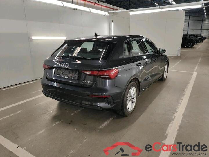 Audi A3 Sportback A3 Sportback 1.0 30 TFSi S tronic Attraction (Mild Hybrid) 81kW/110pk  5D/P Auto-7 #4