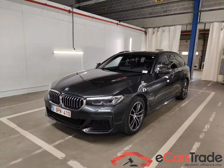 BMW 5 Reeks Touring 5 Reeks Touring 530e xDrive Auto (PHEV) 200kW/272pk  5D/P Auto-8