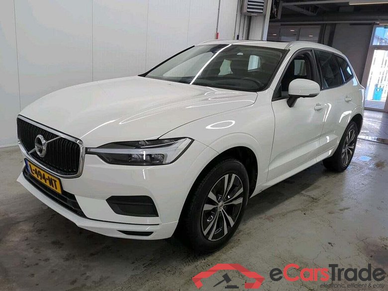 VOLVO XC60 2.0 B5 MomExclusive