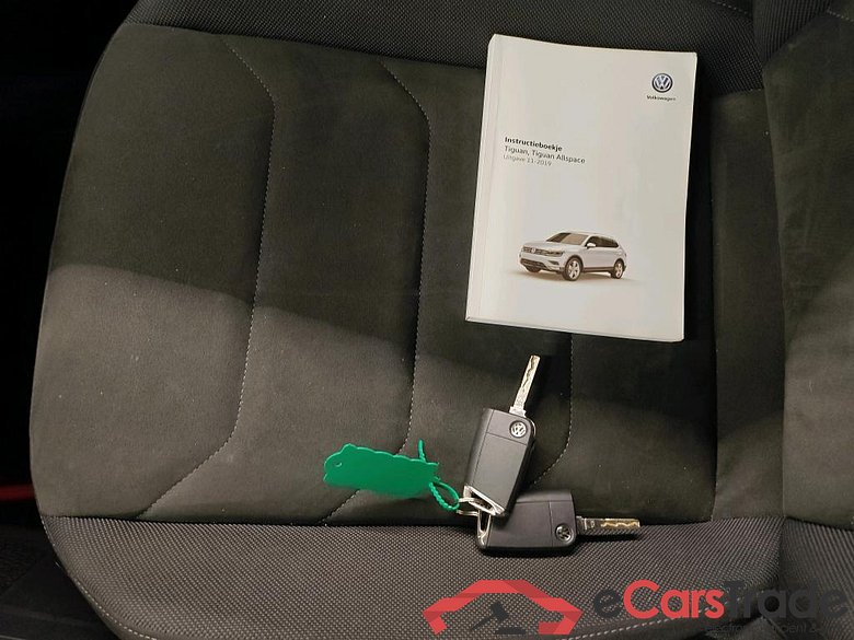 Volkswagen Tiguan Allspace 1.4 TSI DSG Highline 5d #4