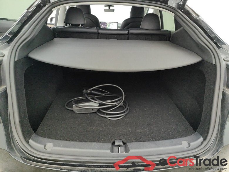 TESLA MODEL Y 72.5 kWh Dual Motor Performance (377 kW) 5d #6