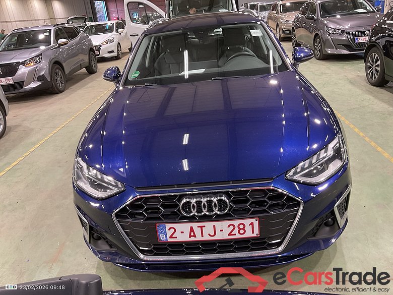 AUDI A4 2.0 35 TDI 120KW S TR S LINE BUSINESS ED #2