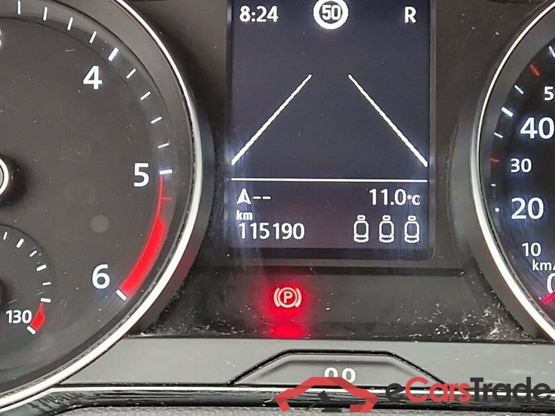 VOLKSWAGEN PASSAT VARIANT 2.0 TDI COMFORTLINE BSN. DSG #6