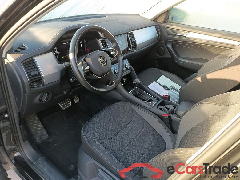 SKODA Kodiaq / 2021 / 5P / todoterreno 2.0 TDI 110KW (150cv) DSG 4x2 Ambition #3