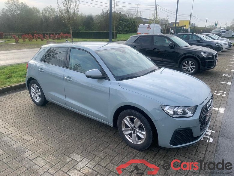 AUDI A1 Sportback Audi A1 Sportback Attraction 25 TFSI  70(95) kW(ch) 5 vitesses #1