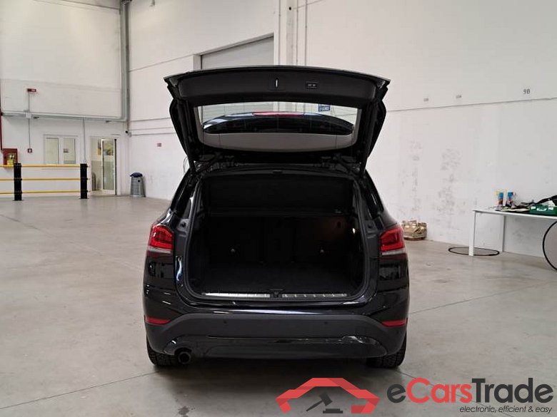 BMW X1 / 2019 / 5P / SUV XDRIVE 25E BUSINESS ADVANTAGE AUTOMATICO #5
