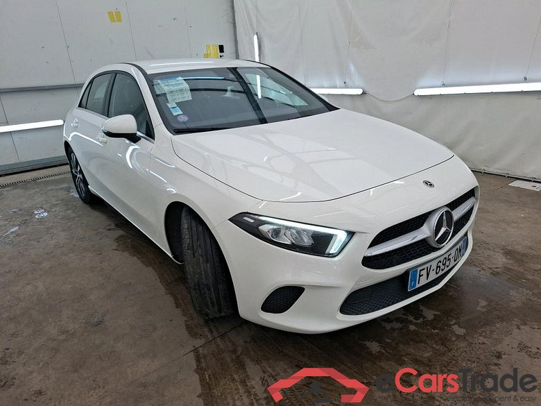 MERCEDES-BENZ Classe A Compact / 2018 / 5P / Berline A 180 Style Line 7G-DCT #4