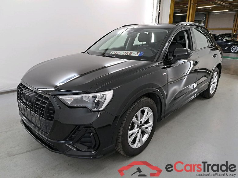 AUDI Q3 2.0 35 TDI S TRONIC S LINE BUSINESS EDIT