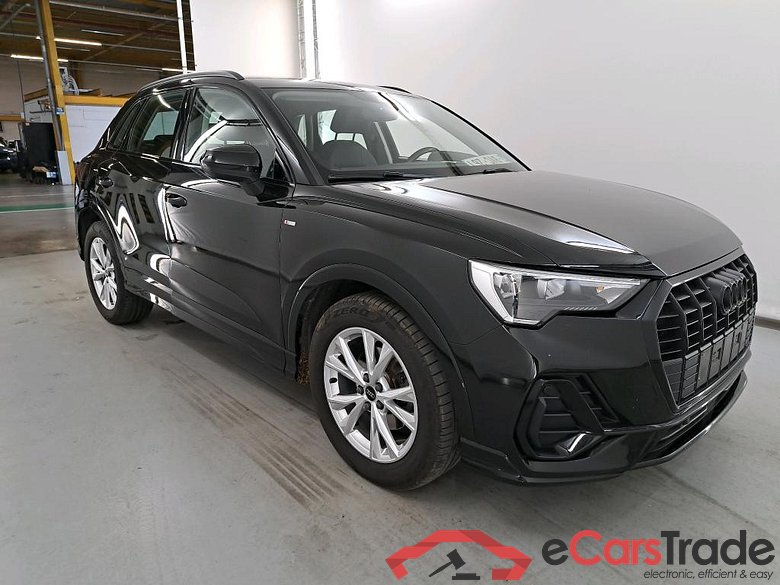AUDI Q3 2.0 35 TDI S TRONIC S LINE BUSINESS EDIT #2