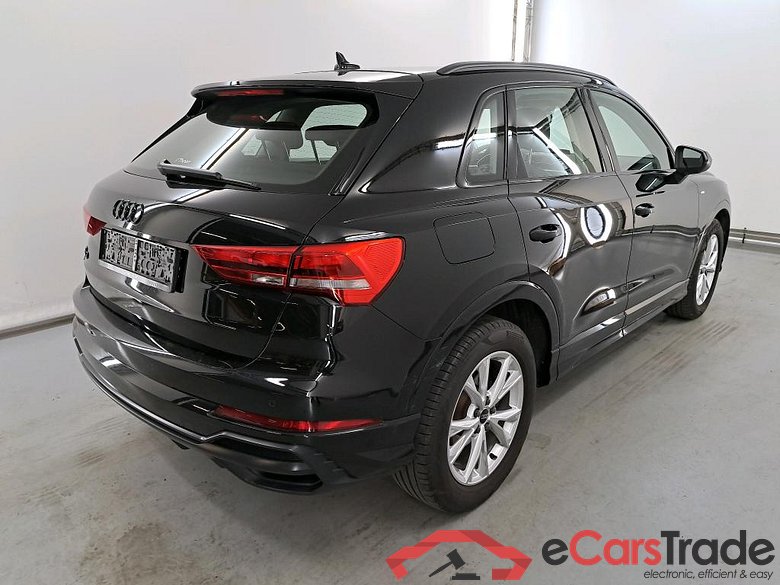 AUDI Q3 2.0 35 TDI S TRONIC S LINE BUSINESS EDIT #4
