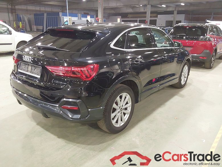 AUDI Q3 SPORTBACK DIESEL 35 TDi Business Edition S tronic #4