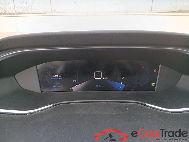 PEUGEOT 308 / 2017 / 5P / berlina con portón 5p Active Pack PureTech 110 S&S #4