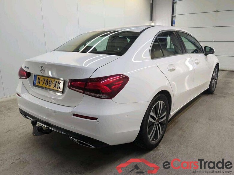 MERCEDES-BENZ A-klasse 180 Bns Sol. Luxury #2