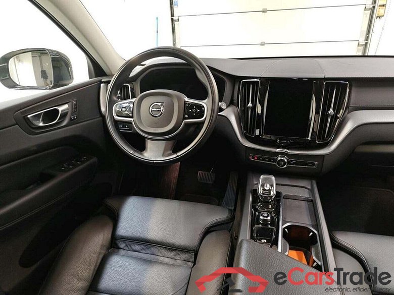 VOLVO XC60 2.0 T8 AWD Inscript. #3