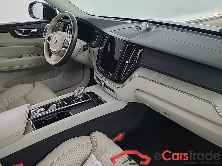 VOLVO XC60 T8 AWD Plug-in hybrid Ultimate - Bright 5D 335kW #6