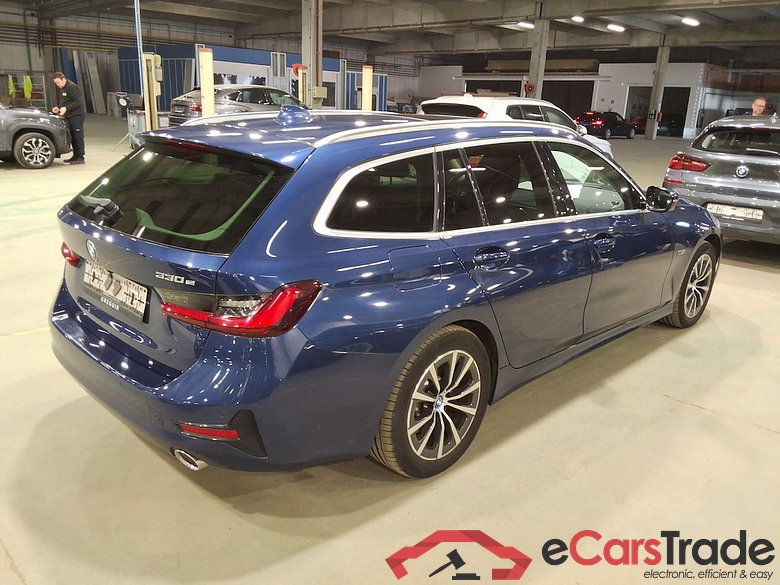 BMW 3 SERIES TOURING 2.0 330E (215KW) TOURING #4