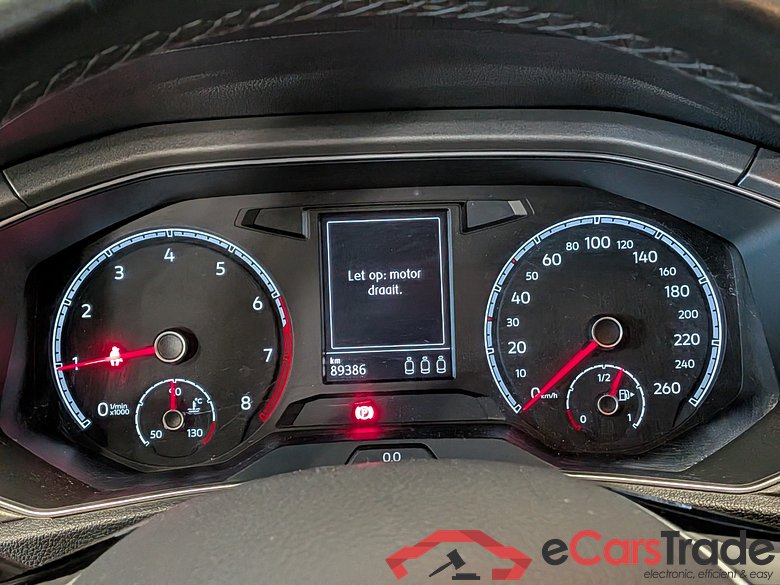 VOLKSWAGEN T-Roc 1.0 TSI Style #6
