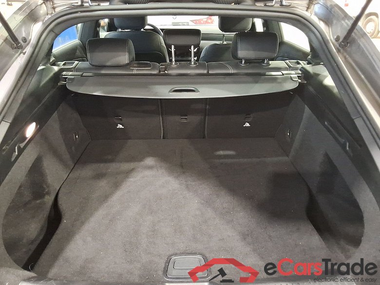 MERCEDES-BENZ CLA - Klasse 1.3 CLA 250 E BUSINESS SOLUTION DCT #3