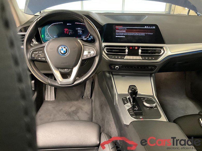 Baureihe 3 Touring 330 e Sport Line 2.0 185KW AT8 E6d #3