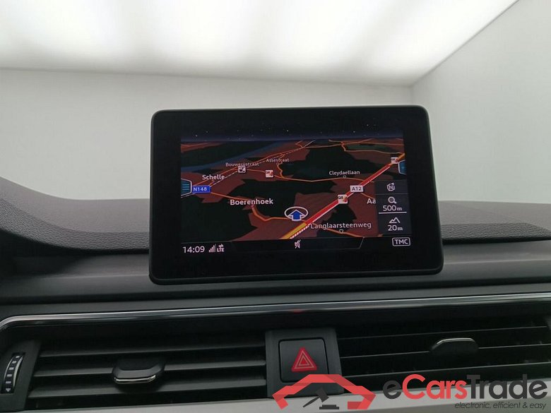 Audi A4 Avant 2.0 30 TDi 90kW S tronic Business Ed 5d #6