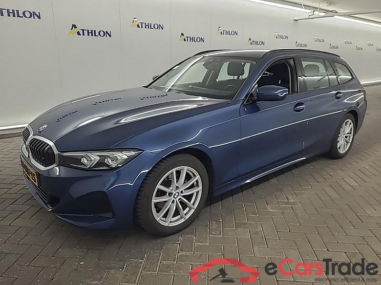 BMW 3-serie Touring 318iA 5D 115kW #1
