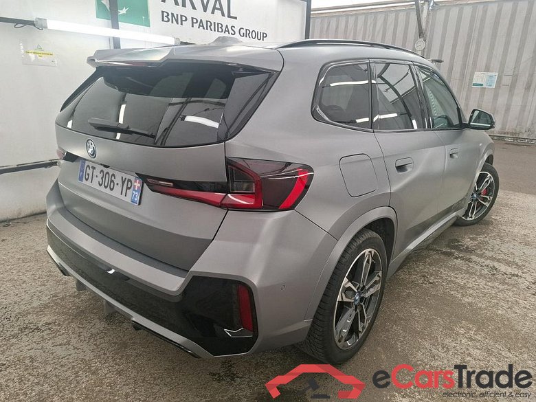 BMW X1 / 2022 / 5P / SUV xDrive30e M Sport DKG7 #3
