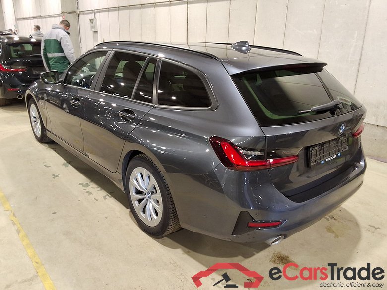 BMW 3 SERIES TOURING 2.0 330E (215KW) TOURING #2
