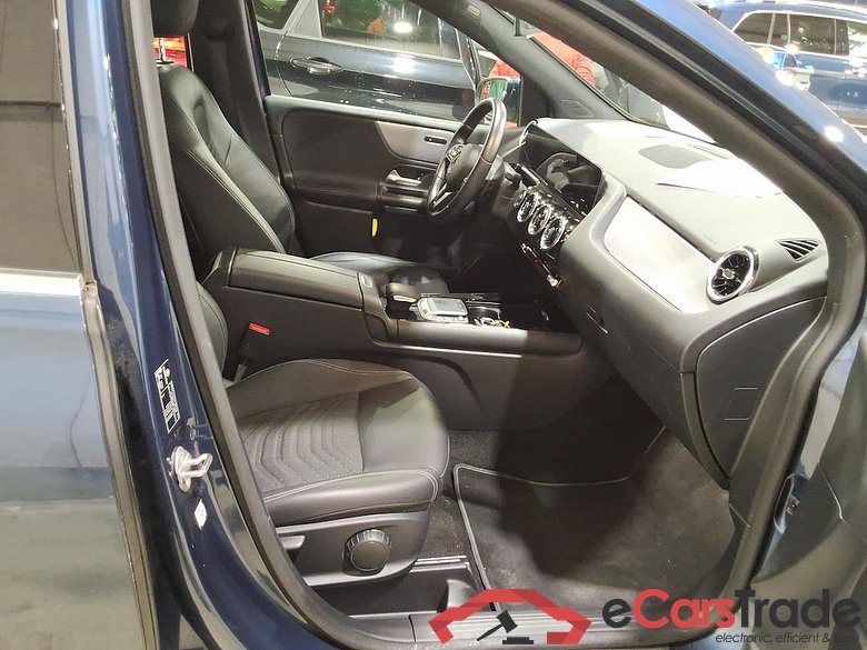 MERCEDES-BENZ B-CLASS 1.3 B 180 BUSINESS SOLUTION #6