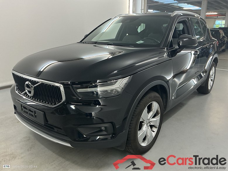 VOLVO XC40 1.5 T2 Momentum Pro Geartronic #1