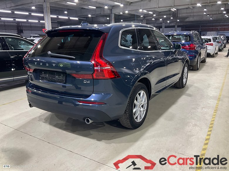 VOLVO XC60 2.0 D4 120KW GEARTRONIC MOMENTUM PRO #4
