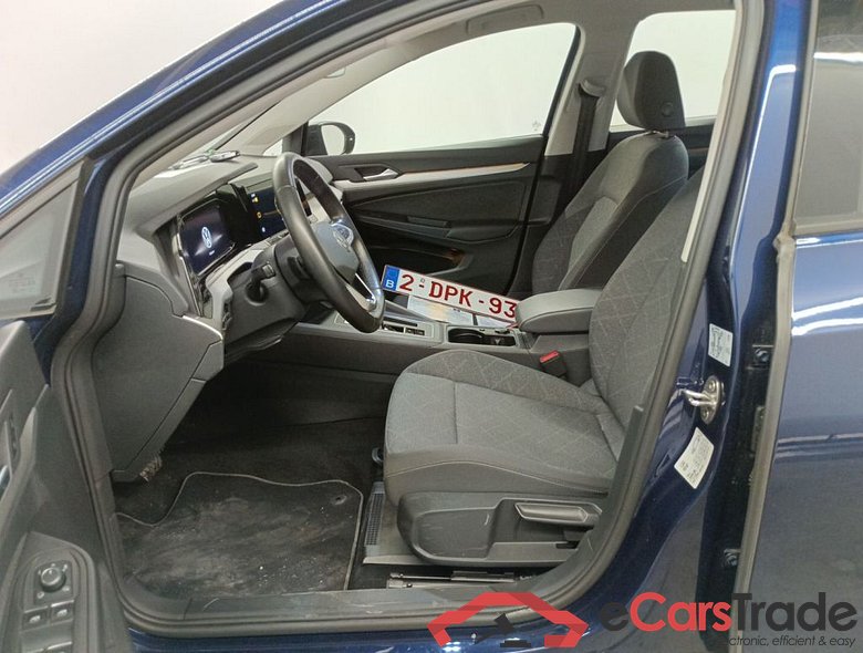 Volkswagen Golf VIII 1.0 eTSI 81kW Life DSG 5d #3