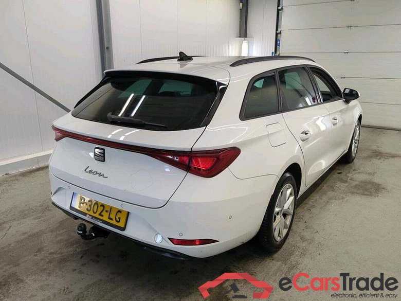 SEAT Leon Sportstourer 1.0 TSI StyleBns Int #2