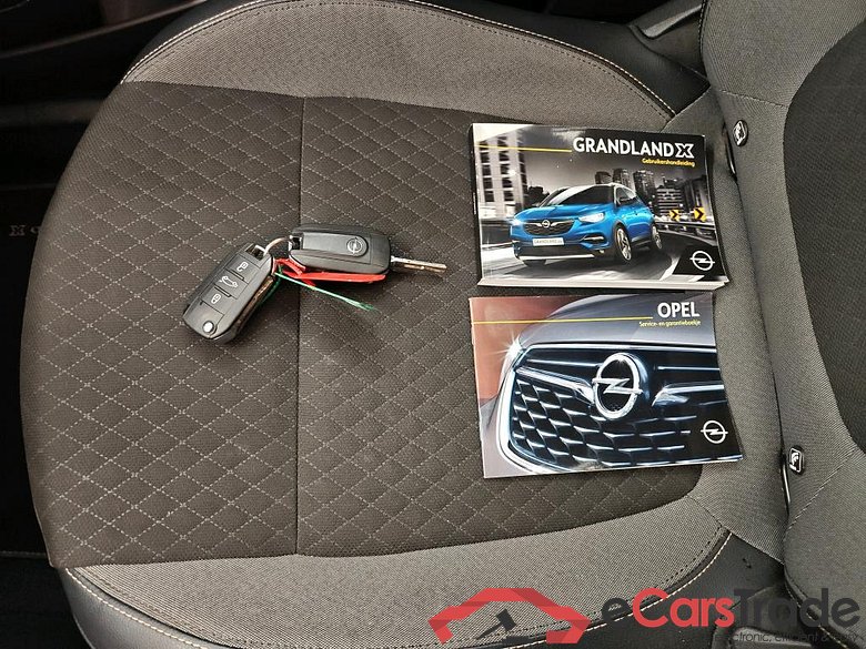Opel Grandland X 1.2 Turbo S&S 96kW Elegance 5d #4