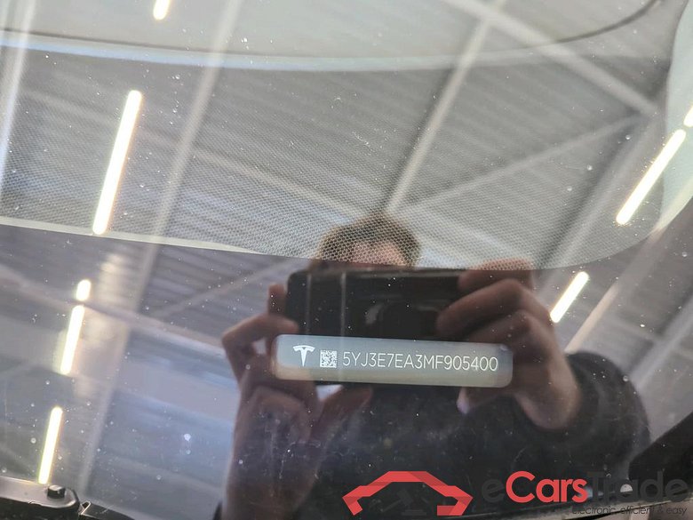 Tesla Model 3 Standard Range Plus RWD 4d #6