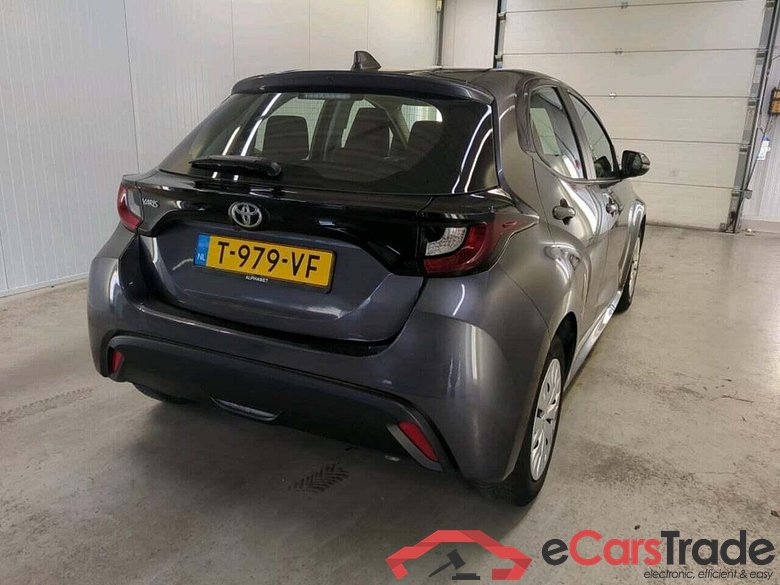 TOYOTA Yaris 1.5 VVT-i Active #2
