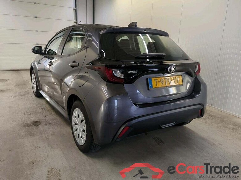 TOYOTA Yaris 1.5 VVT-i Active #6