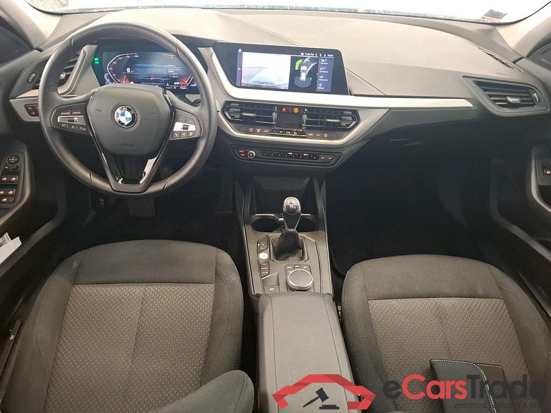 BMW Série 1 / 2019 / 5P / Berline 116i Business Design #5