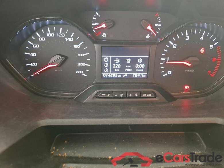 Partner Asphalt L1 1.6 HDi 100CV BVM5 E6  / VH REVISE / PLAQUETTES ET DISQUES NEUFS / 4 PNEUS NEUFS #6