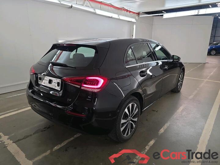 Mercedes A-Klasse A-Klasse A 250 e Business Line (PHEV) 160kW/218pk  5D/P Auto-7 #4