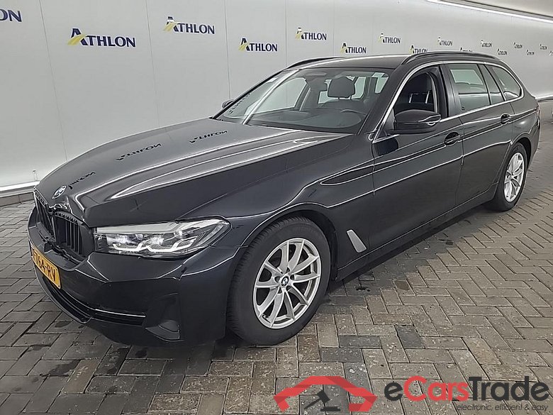 BMW 5-serie Touring 520iA Business Edition Plus 5D 135kW