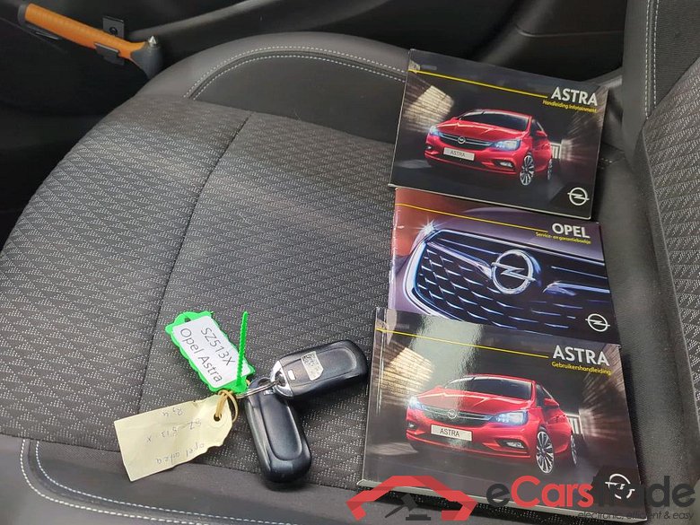 Opel Astra Sports Tourer 1.0 Turbo 77kW S/S Innovation 5d #4