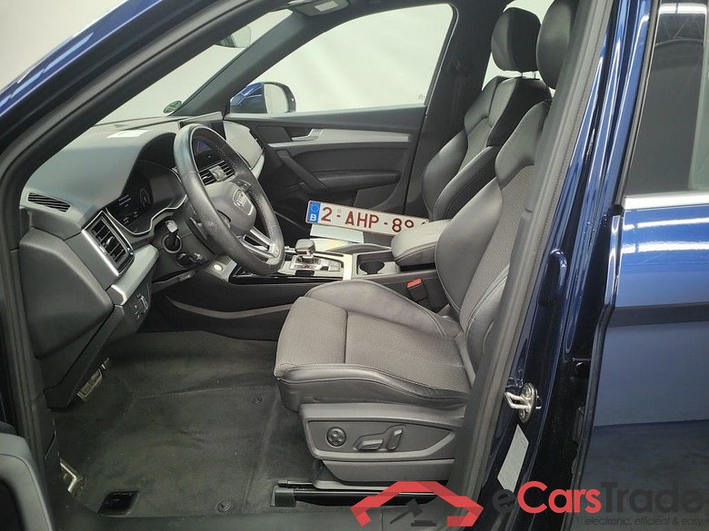 Audi Q5 Business Edition S line 30 TDI S tronic 5d #3