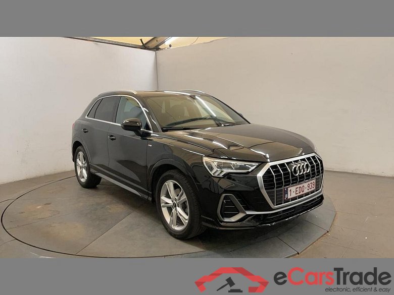 AUDI Q3 Dsl Q3 35 TDi Business Edition S line S tronic #2