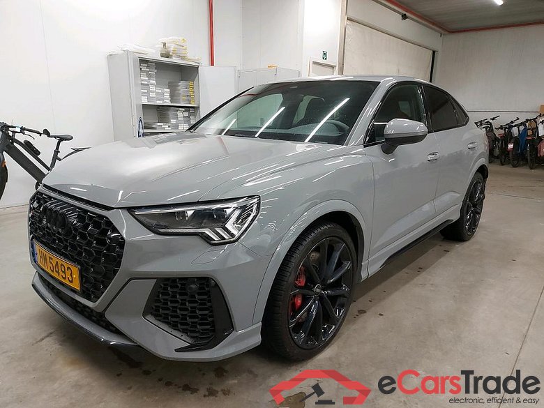 AUDI - AUD Q3 SB RS 400PK With MMI Nav Plus & RS Sport Seats & Virtual CockPit Plus & Sport Exhaust & Matrix LED & Cruise Control & Comfort Key & Surround Cameras & 21 Inch Alloy  * PETROL * * PETROL *