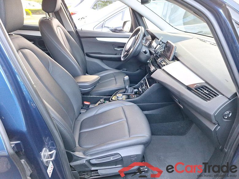 BMW - BMW 2 GRAN TOURER 216d 116PK Business Edition Advantage & Pack Business With Heated Seats & LED Headlights & 7 Seating Capacity #3