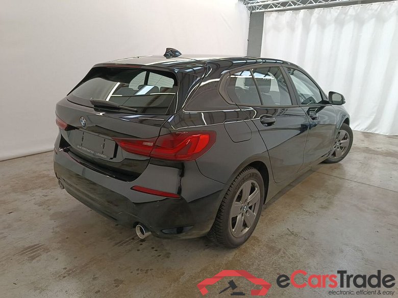 BMW 1 Reeks Hatch 118dA (110 kW) 5d #2