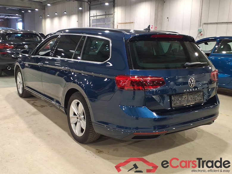 VOLKSWAGEN PASSAT VARIANT 2.0 TDI SCR VARIANT STYLE BUSINESS #2