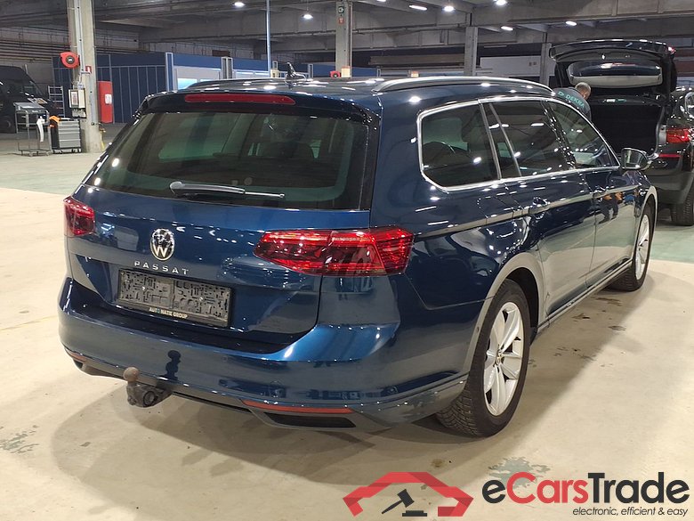 VOLKSWAGEN PASSAT VARIANT 2.0 TDI SCR VARIANT STYLE BUSINESS #4