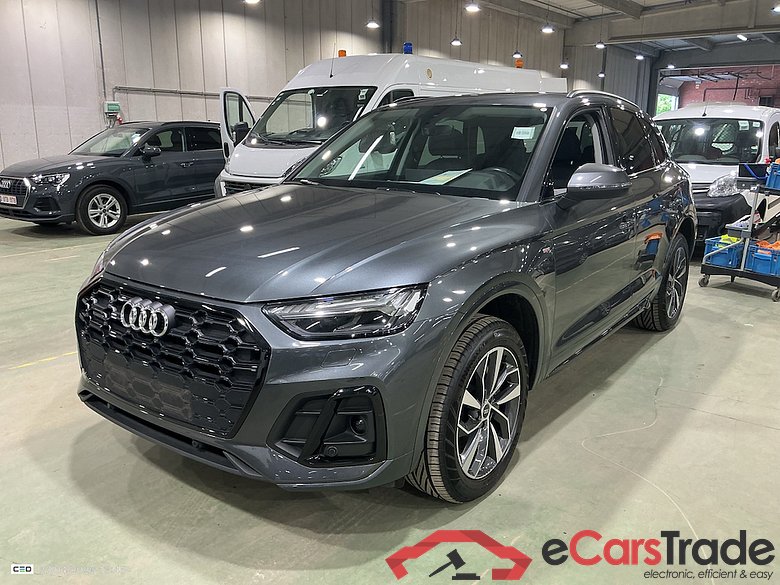 AUDI Q5 2.0 40 TDI S TRONIC QUATTRO B. E. S LINE #1